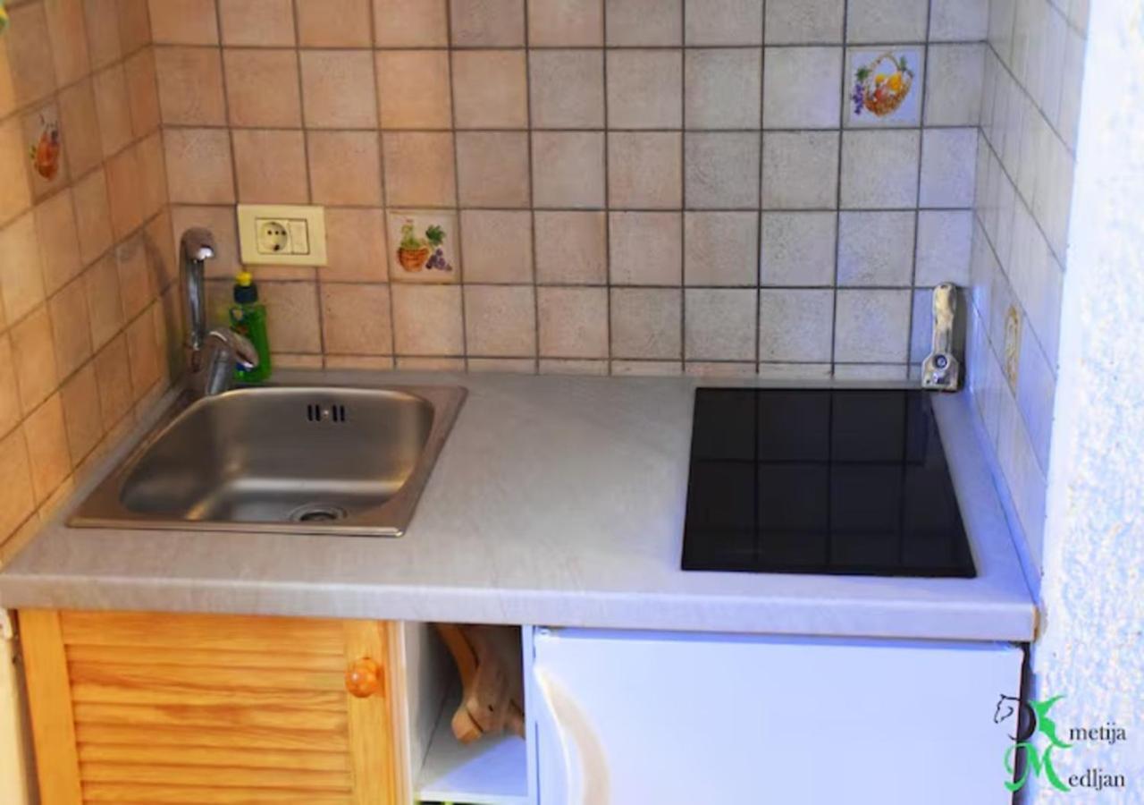 Kmetija Medljan Villa Izola Exteriör bild